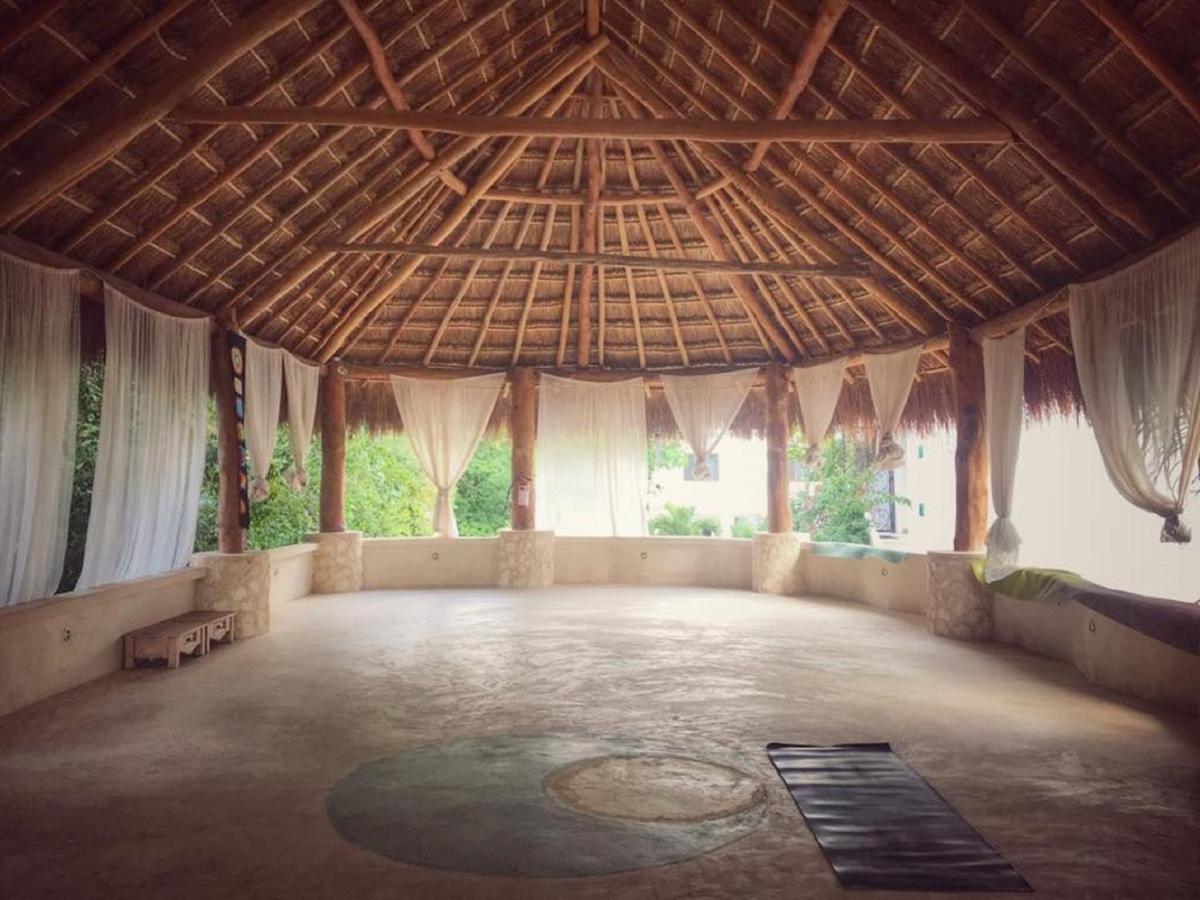 Sonido Del Mar Hotel Boutique & Yoga Loft 툴룸 외부 사진