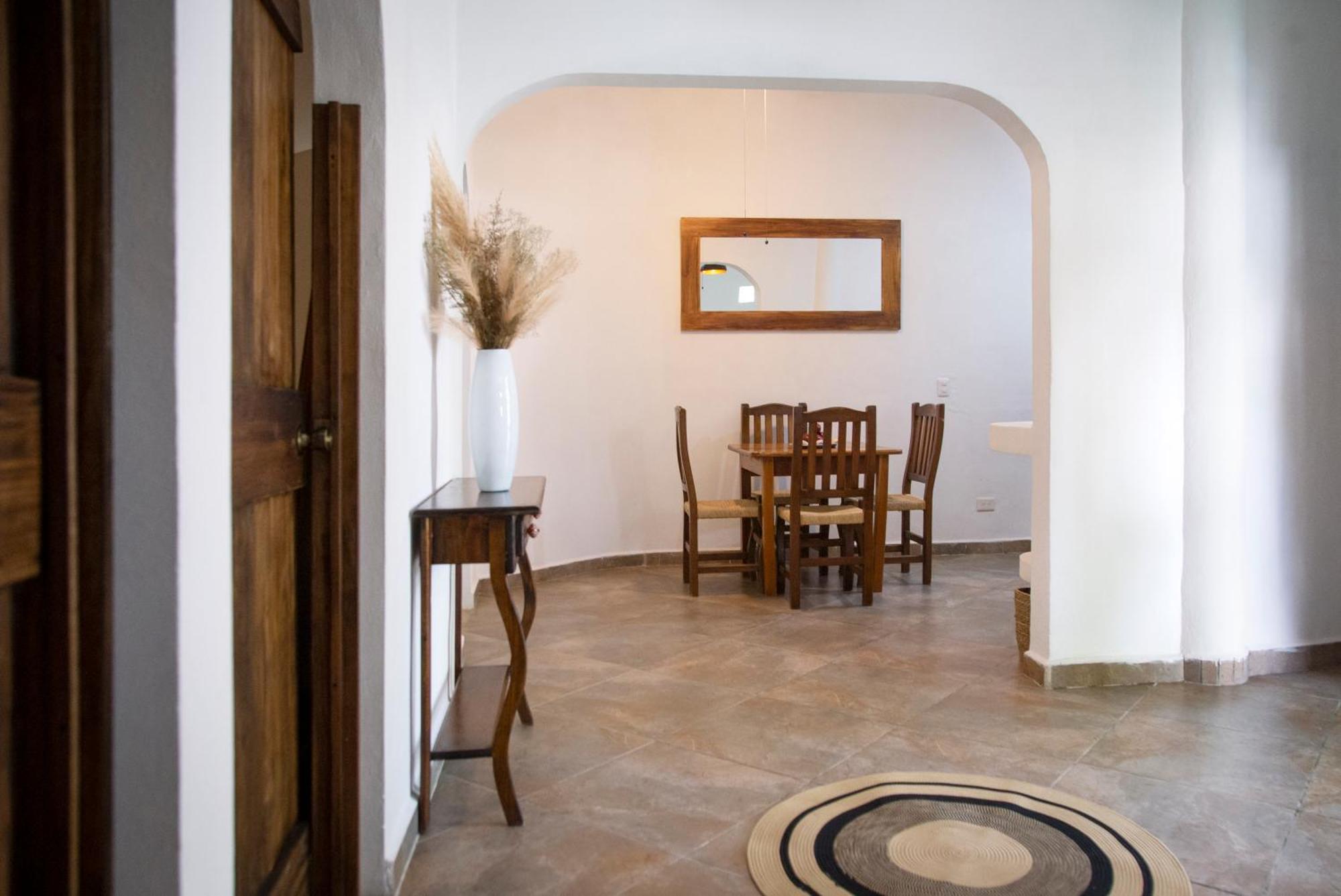 Sonido Del Mar Hotel Boutique & Yoga Loft 툴룸 외부 사진