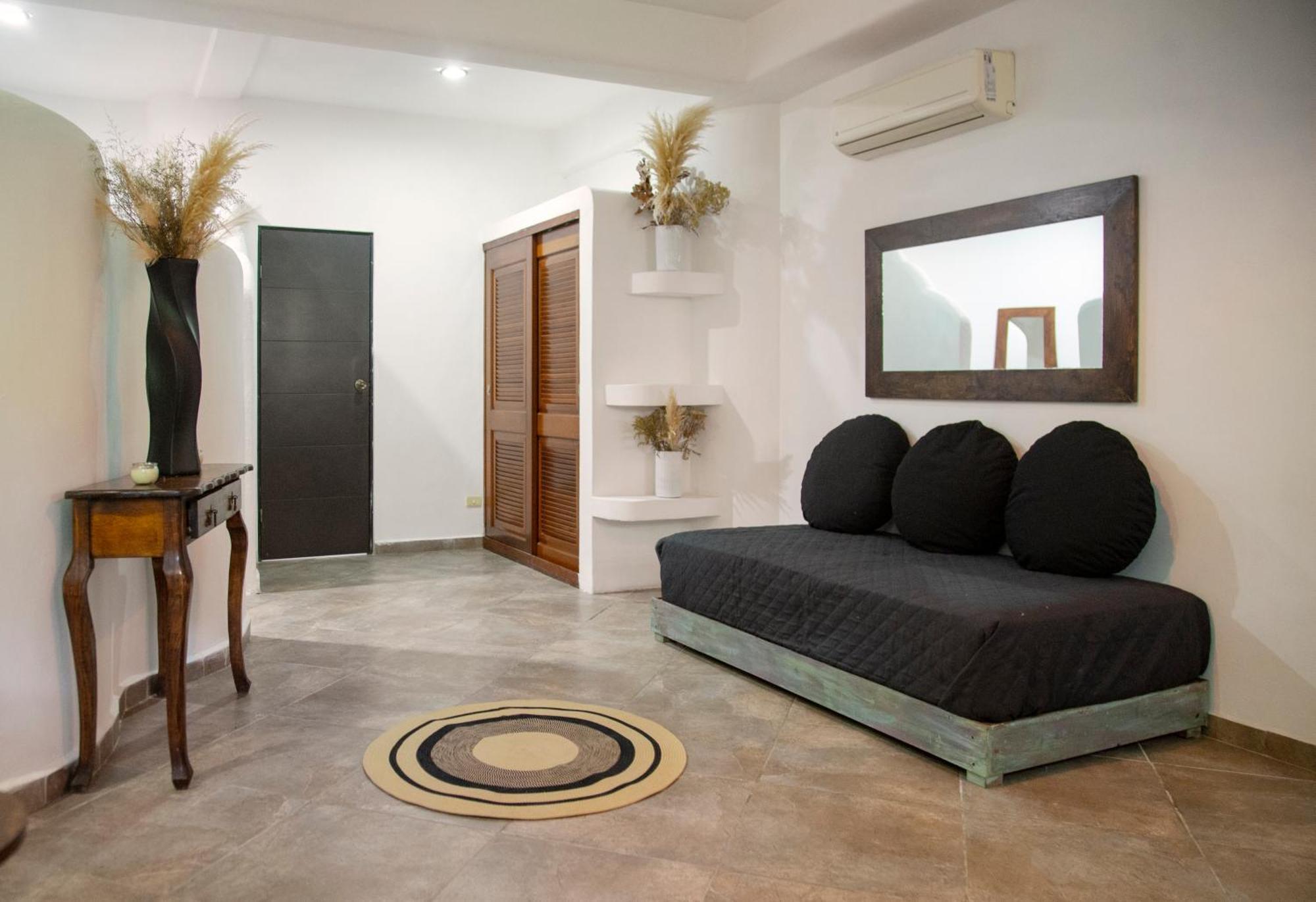 Sonido Del Mar Hotel Boutique & Yoga Loft 툴룸 외부 사진