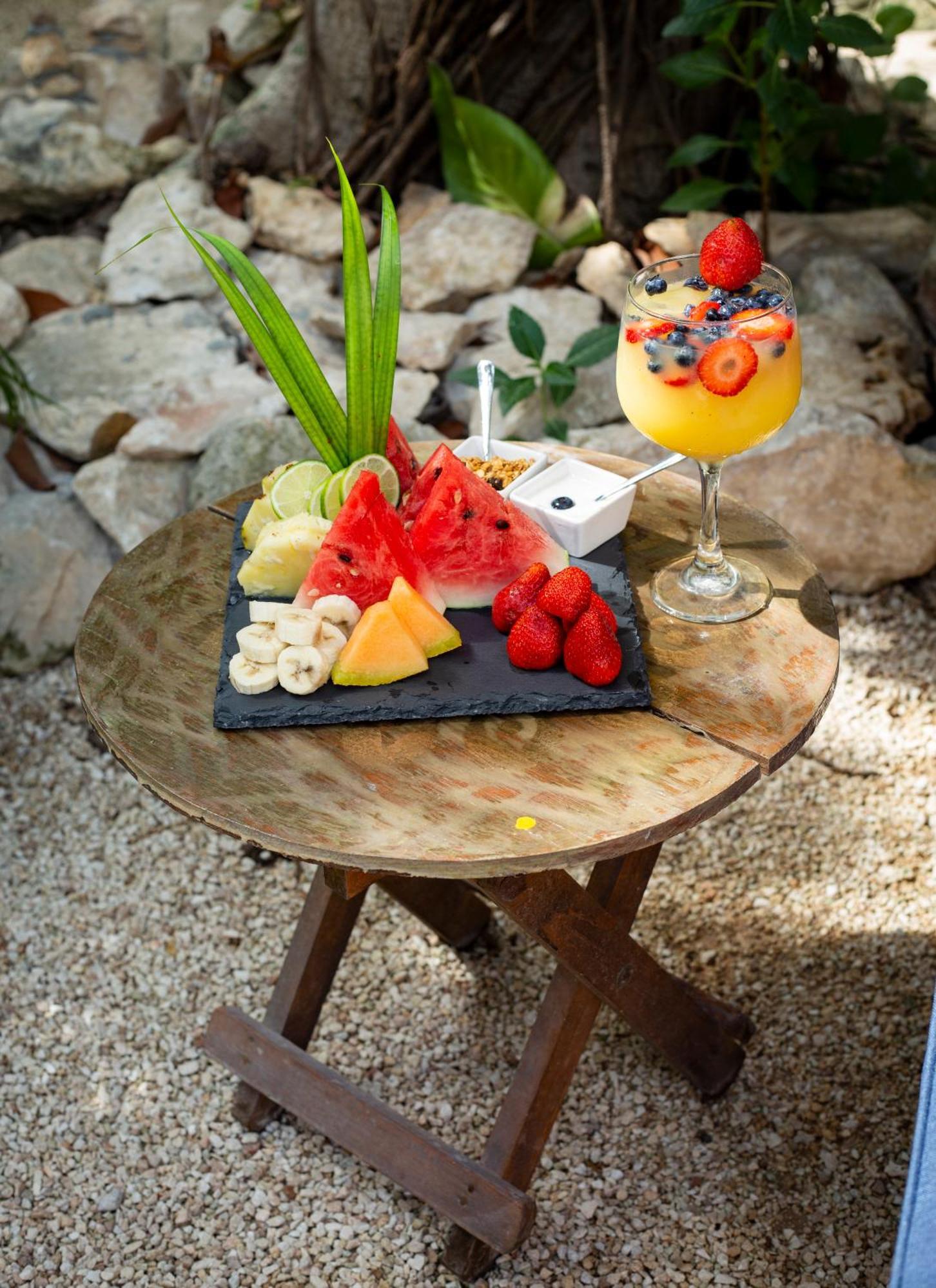 Sonido Del Mar Hotel Boutique & Yoga Loft 툴룸 외부 사진